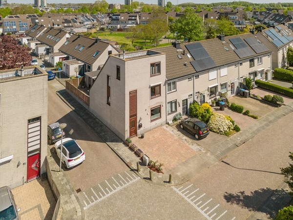 Medium property photo - Amazonestraat 55, 3207 NA Spijkenisse